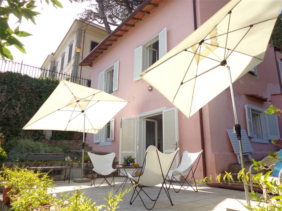 casa indipendente in vendita a Marciana