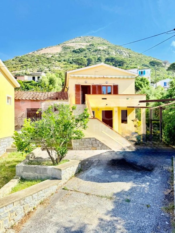 appartamento in vendita a Marciana