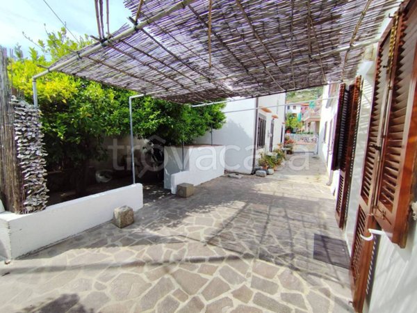 appartamento in vendita a Marciana