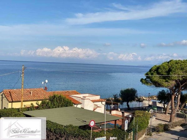 casa indipendente in vendita a Marciana