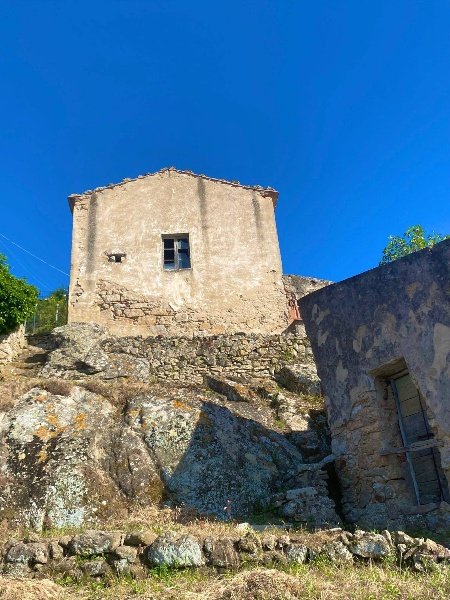 casa indipendente in vendita a Marciana
