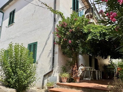 casa indipendente in vendita a Marciana