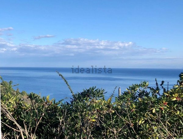 casa indipendente in vendita a Marciana