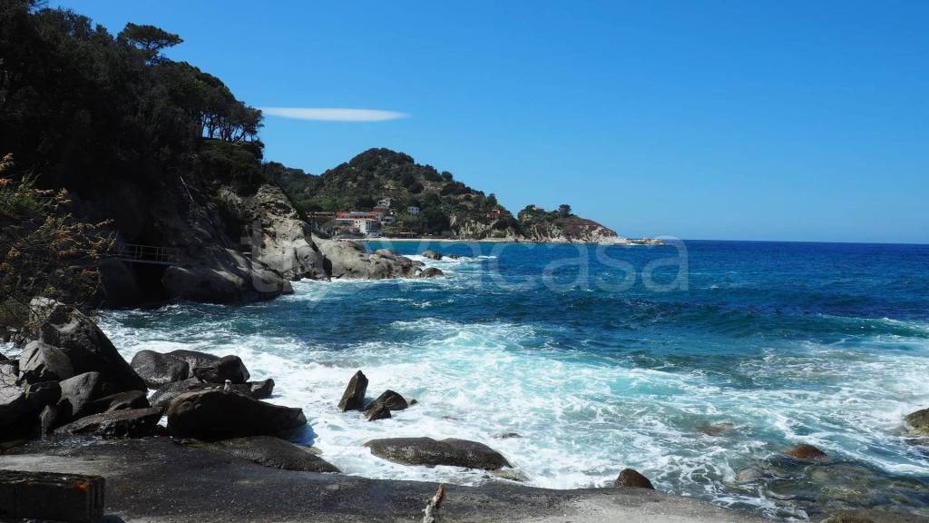 casa indipendente in vendita a Marciana