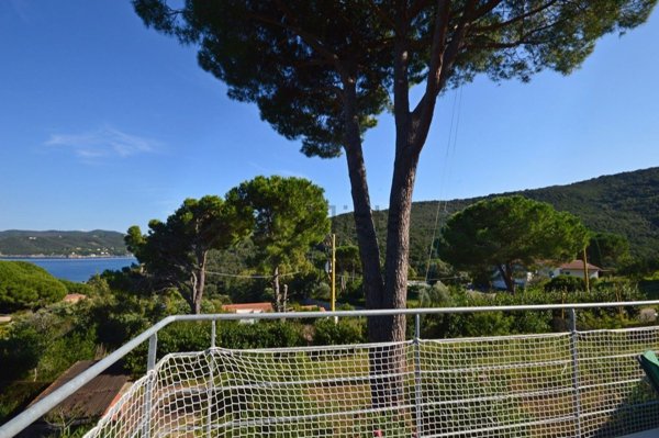 casa indipendente in vendita a Marciana