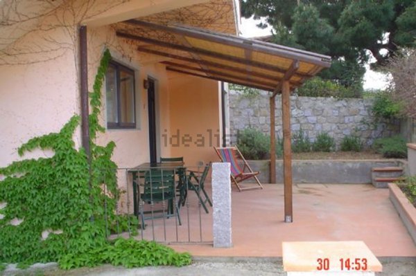 casa indipendente in vendita a Marciana