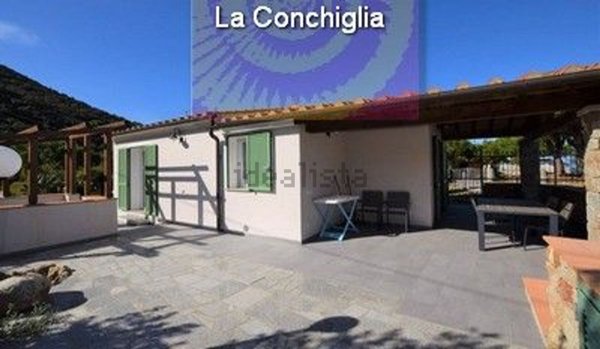 casa indipendente in vendita a Marciana