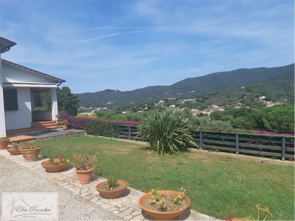 casa indipendente in vendita a Marciana