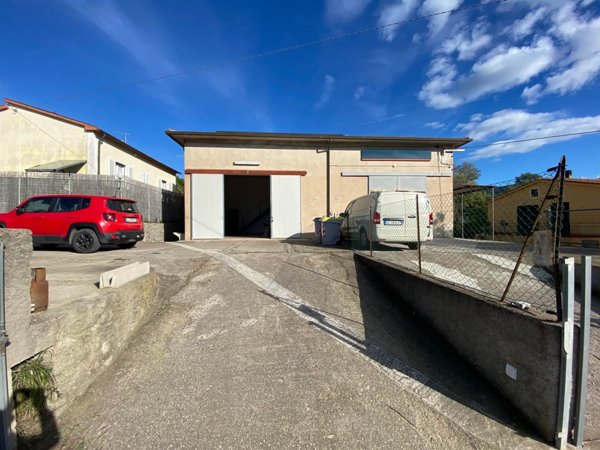 ufficio in vendita a Marciana