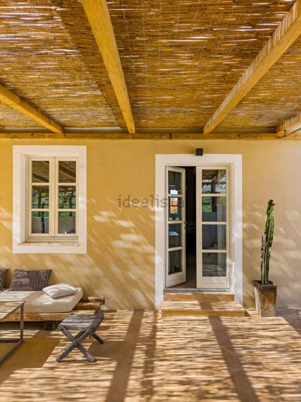 casa indipendente in vendita a Marciana