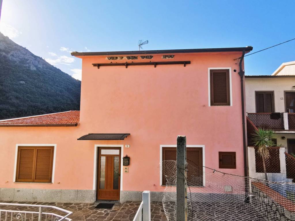 appartamento in vendita a Marciana