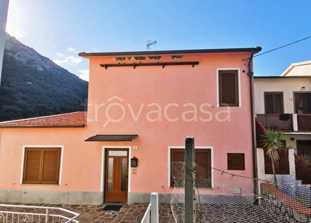 appartamento in vendita a Marciana