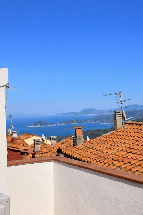 appartamento in vendita a Marciana