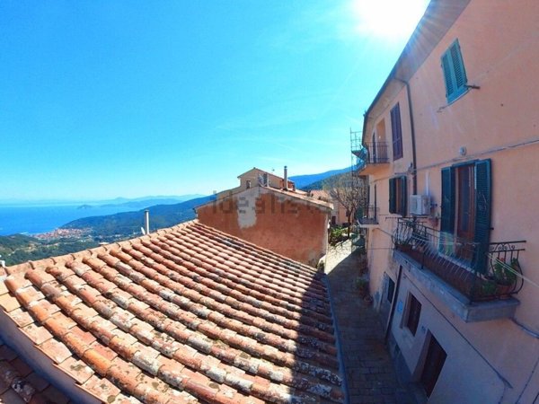 appartamento in vendita a Marciana