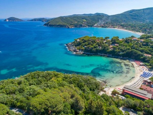 casa indipendente in vendita a Marciana