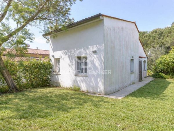 casa indipendente in vendita a Marciana