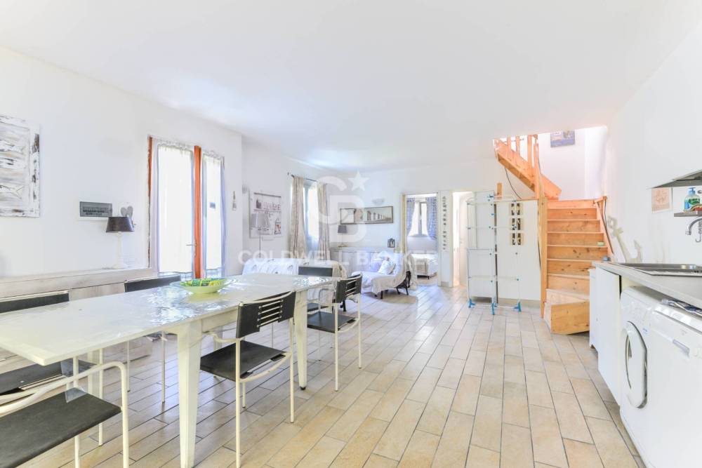 casa indipendente in vendita a Marciana