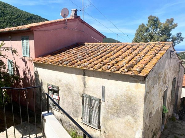 appartamento in vendita a Marciana
