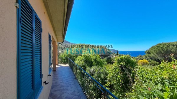 casa indipendente in vendita a Marciana