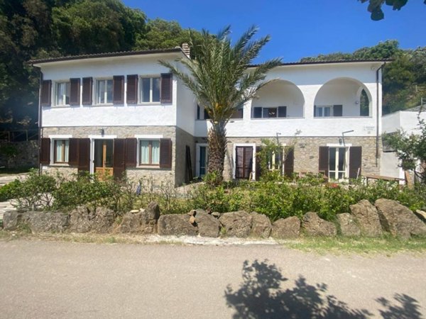 appartamento in vendita a Marciana