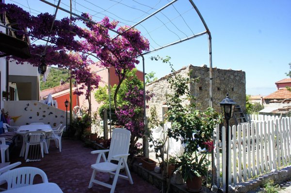 casa indipendente in vendita a Marciana