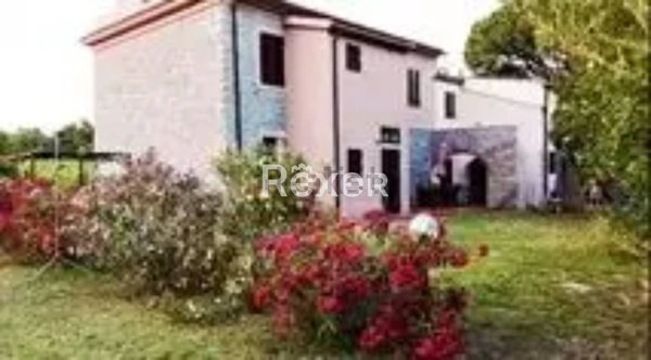casale in vendita a Marciana