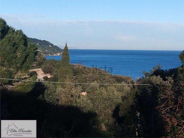 casa indipendente in vendita a Marciana