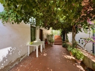 casa indipendente in vendita a Marciana