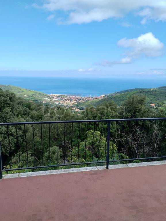 appartamento in vendita a Marciana