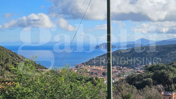 casa indipendente in vendita a Marciana