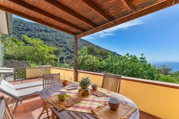 appartamento in vendita a Marciana