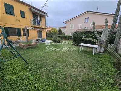 casa indipendente in vendita a Marciana