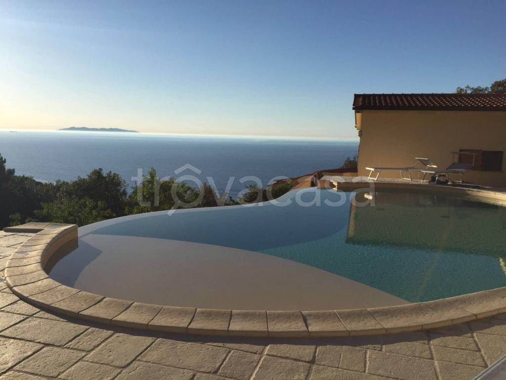 casa indipendente in vendita a Marciana Marina