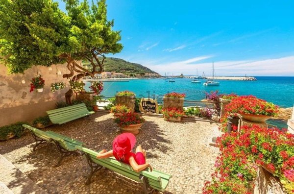 casa indipendente in vendita a Marciana Marina