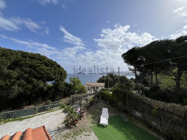 casa indipendente in vendita a Marciana Marina