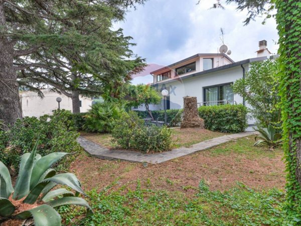 casa indipendente in vendita a Marciana Marina