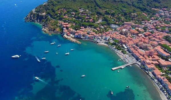 negozio in vendita a Marciana Marina