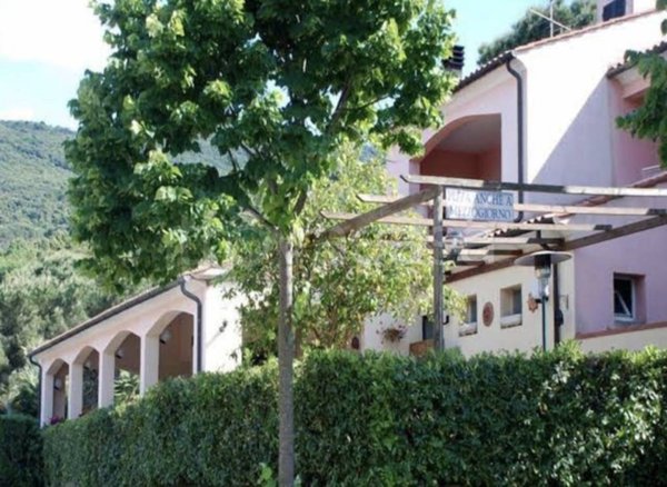 negozio in vendita a Marciana Marina