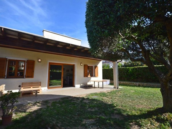 casa indipendente in vendita a Marciana Marina