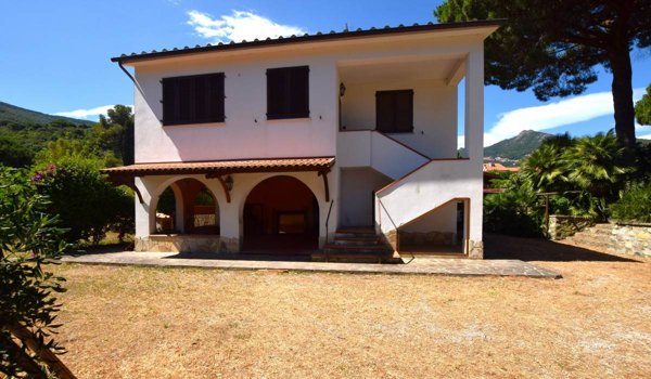 casa indipendente in vendita a Marciana Marina