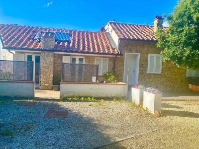 casa indipendente in vendita a Marciana Marina