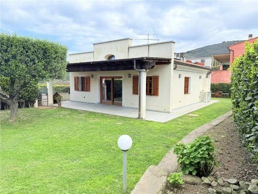 casa indipendente in vendita a Marciana Marina