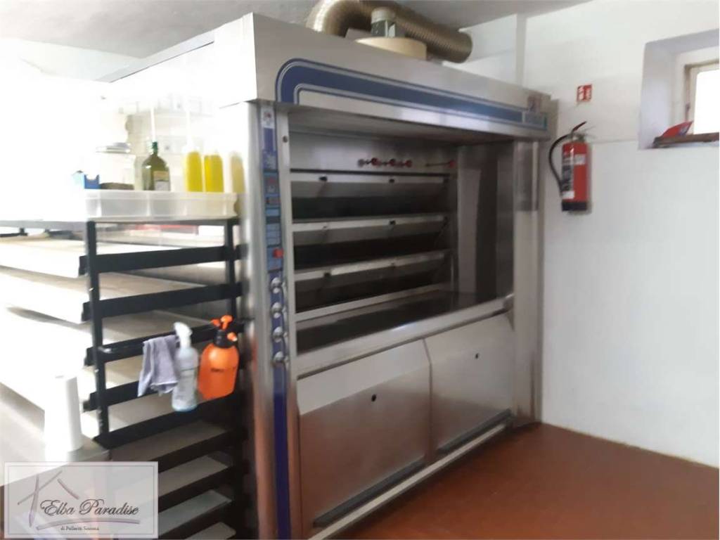 negozio in vendita a Marciana Marina