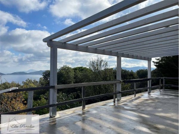 casa indipendente in vendita a Marciana Marina