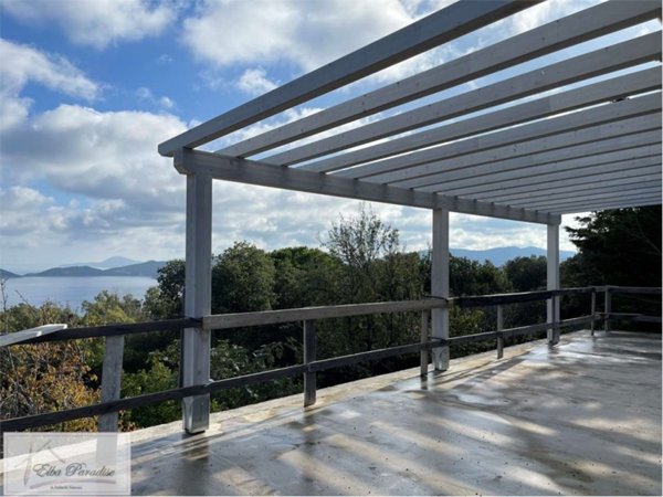 casa indipendente in vendita a Marciana Marina