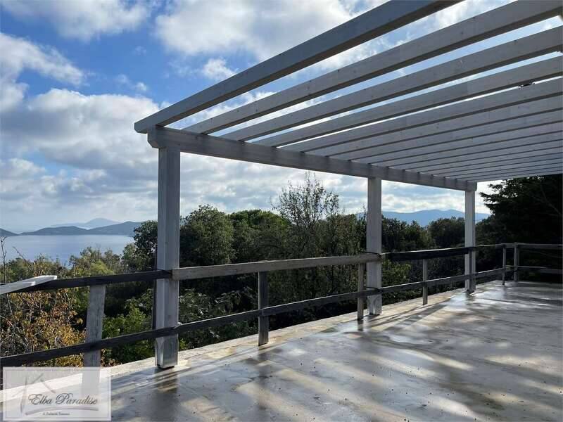 casa indipendente in vendita a Marciana Marina