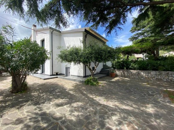 casa indipendente in vendita a Marciana Marina