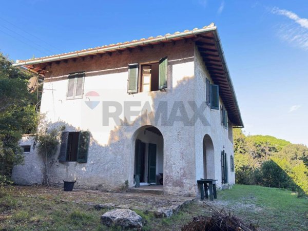 casa indipendente in vendita a Marciana Marina