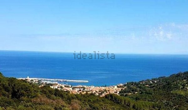 casa indipendente in vendita a Marciana Marina