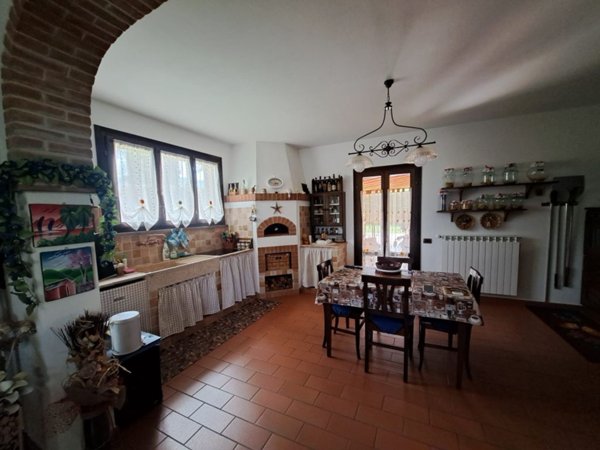 casa indipendente in vendita a Piombino